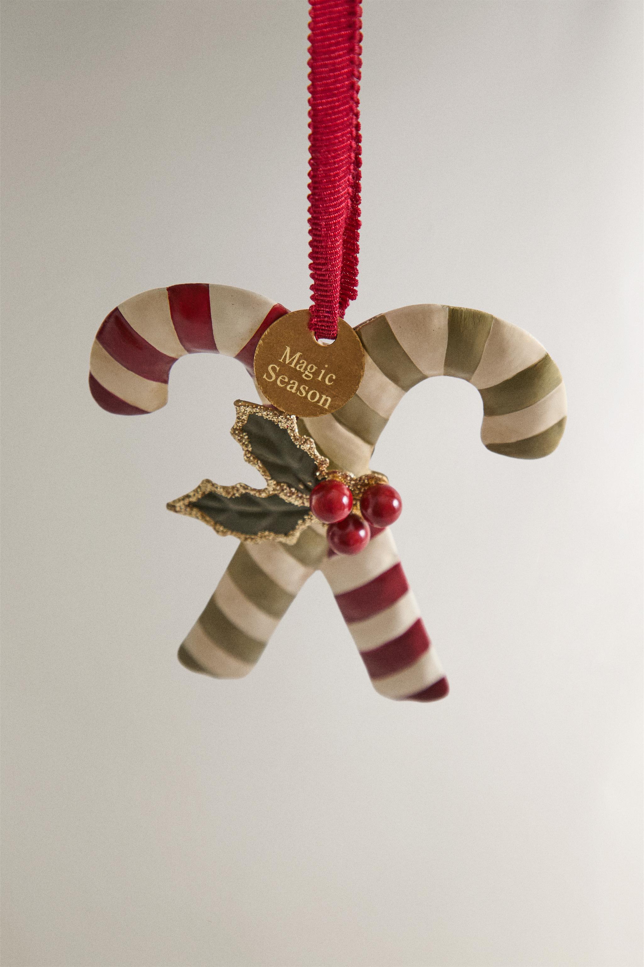 CANDY CANE CHRISTMAS TREE ORNAMENT